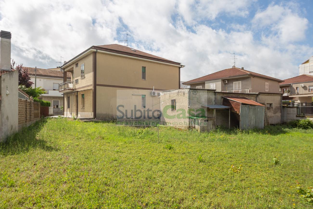 Terreno edificabile in vendita a San Giovanni Teatino, Sambuceto Centro
