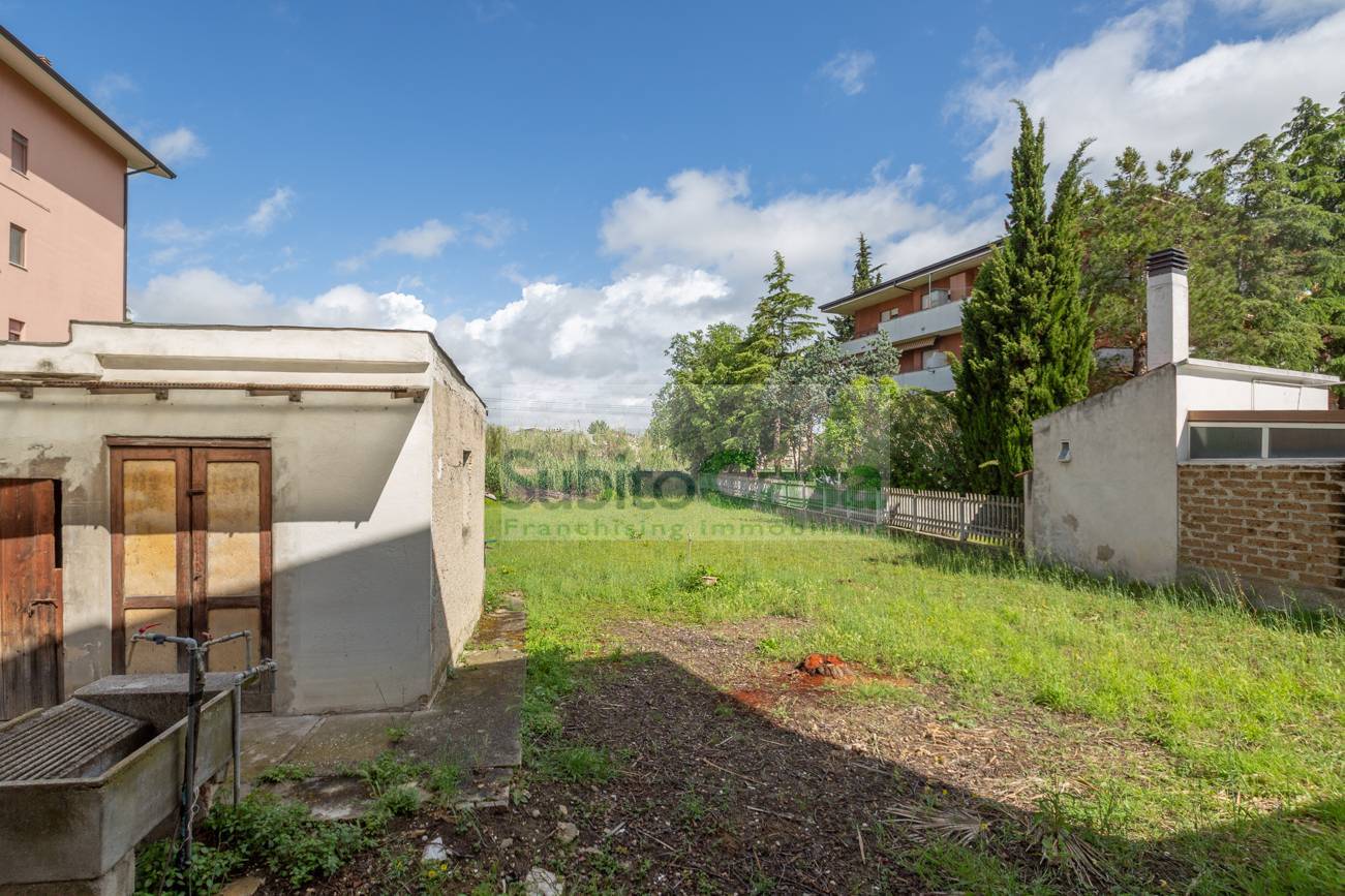 Terreno edificabile in vendita a San Giovanni Teatino, Sambuceto Centro