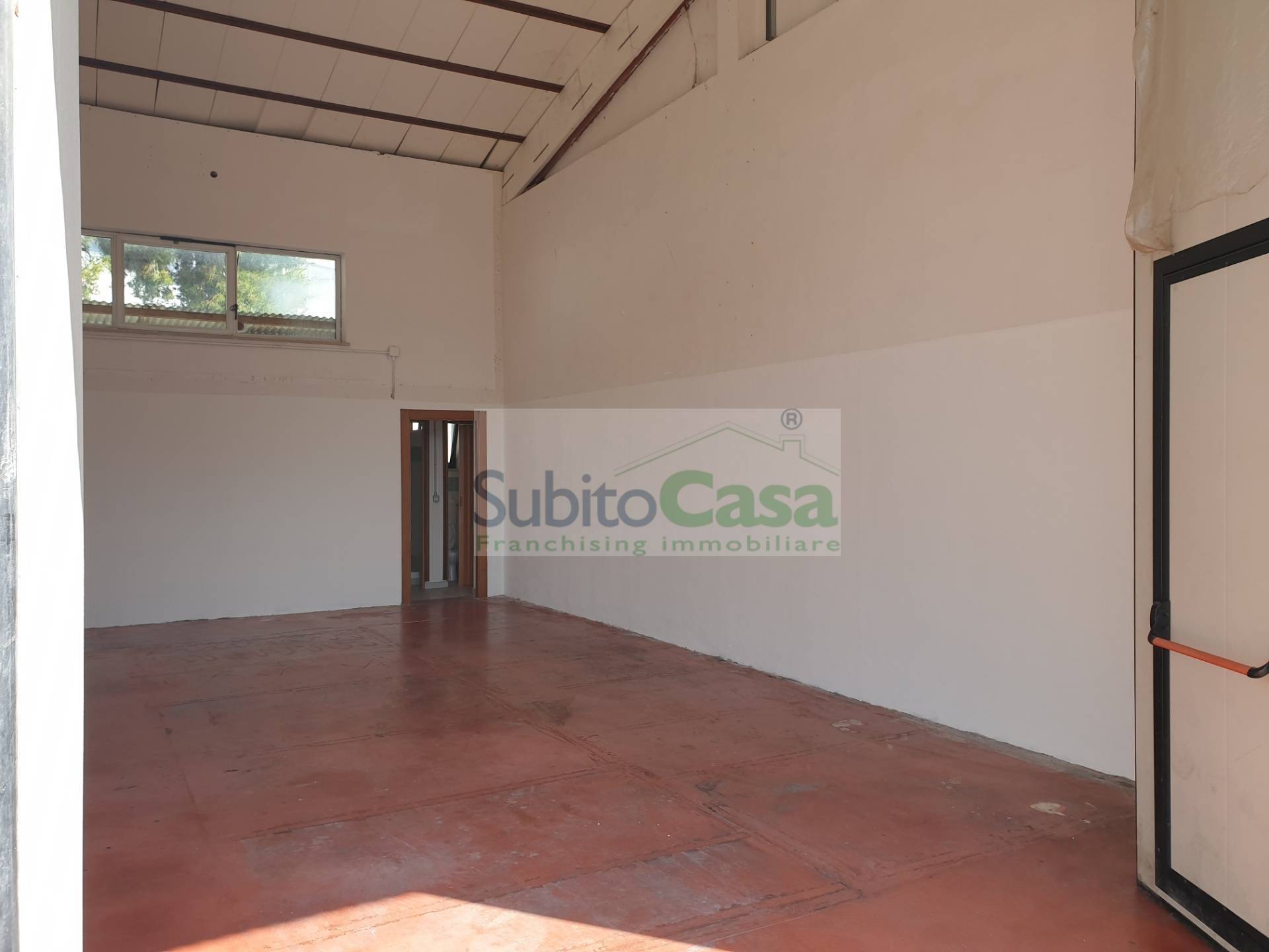 Capannone in affitto a Chieti, Chieti Scalo Zona Industriale