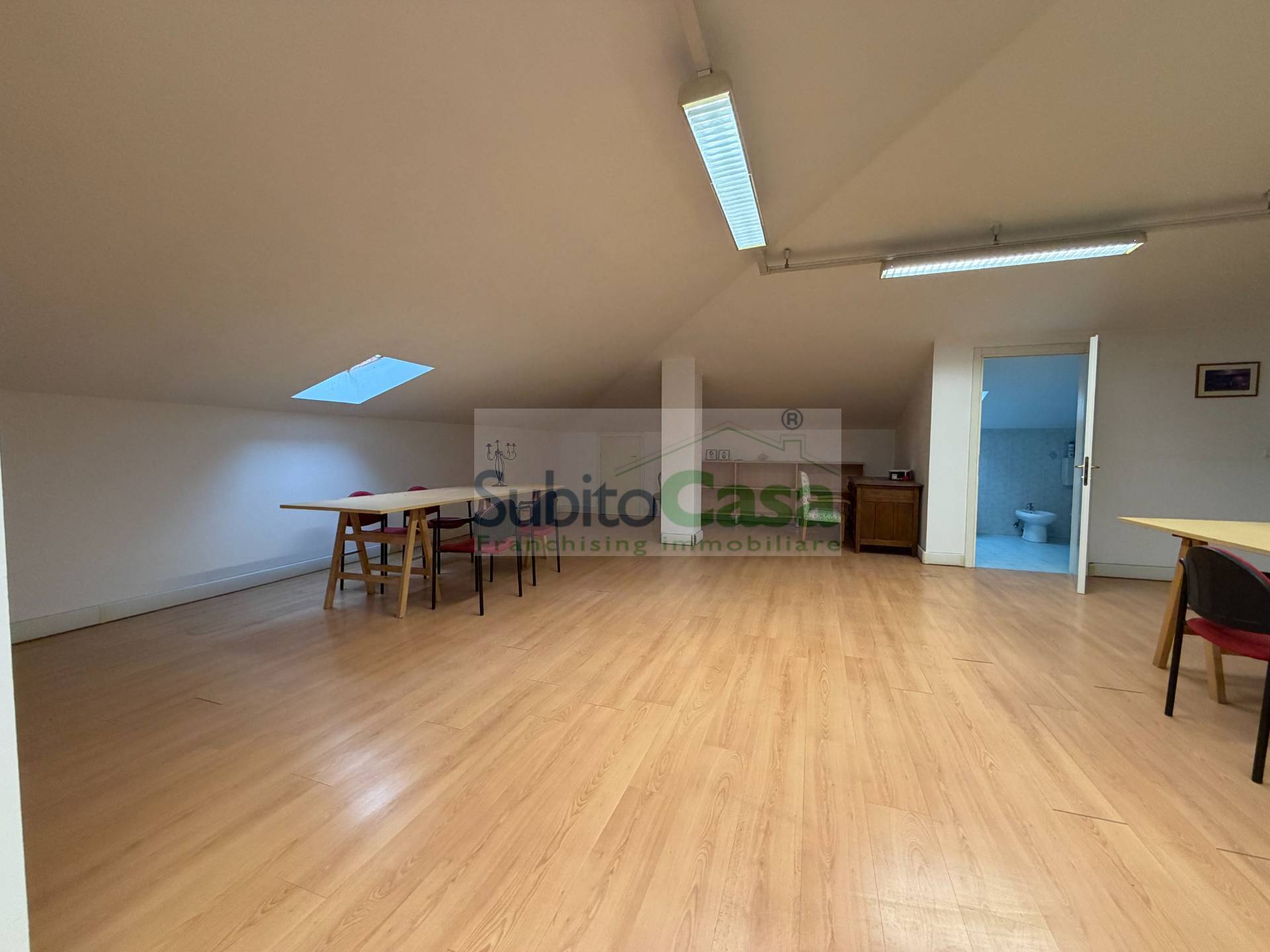 Studio/Ufficio in affitto a Spoltore