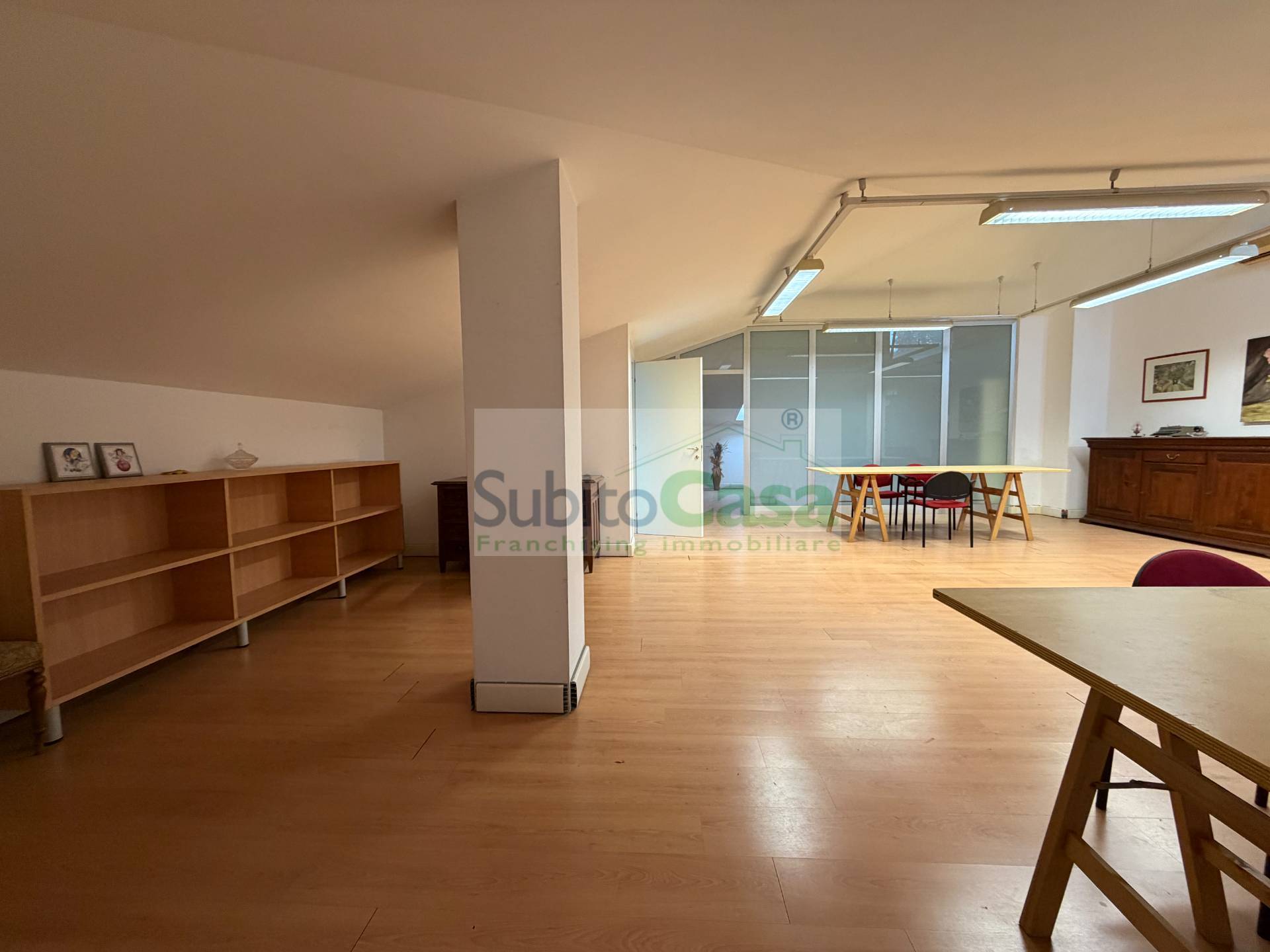 Studio/Ufficio in affitto a Spoltore