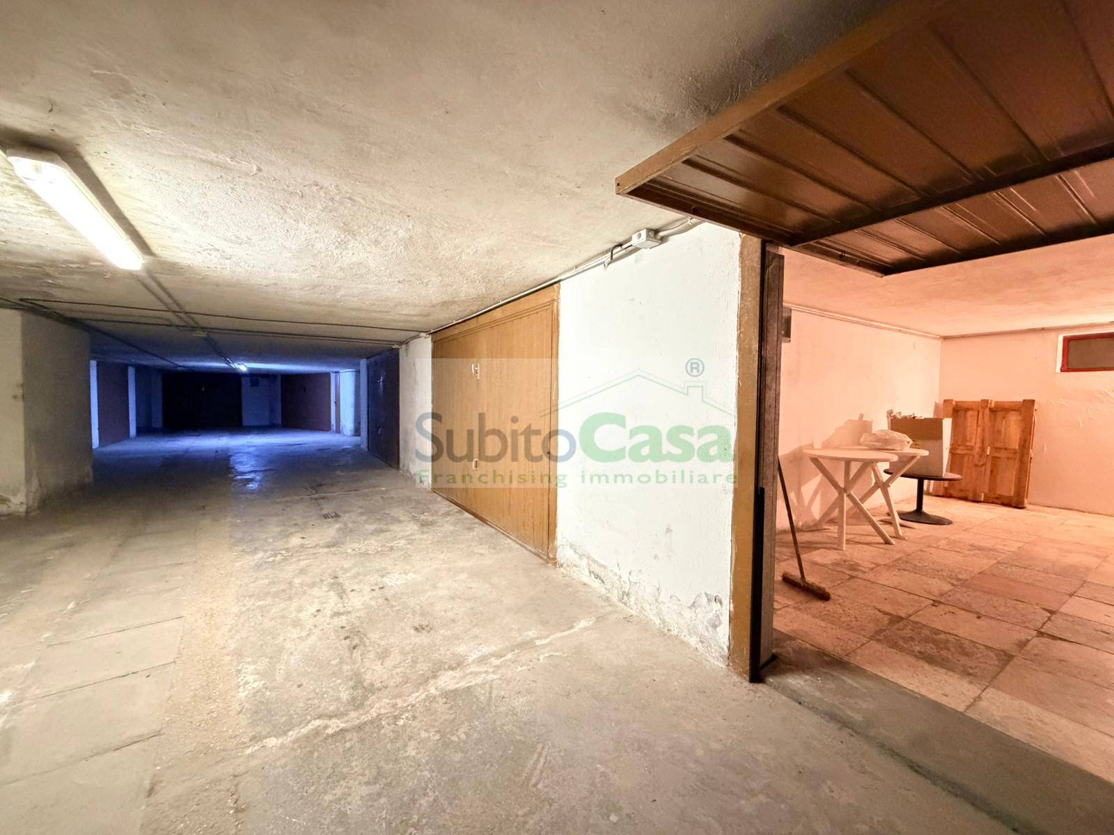 Box o garage in affitto a Chieti, Chieti Scalo Zona Centro