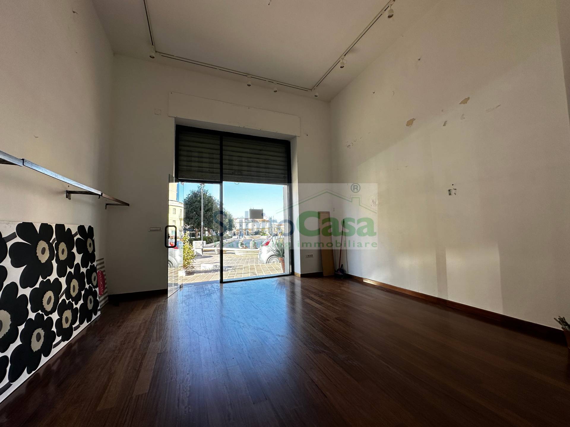 Locale commerciale in affitto a Chieti, Chieti Scalo Centro