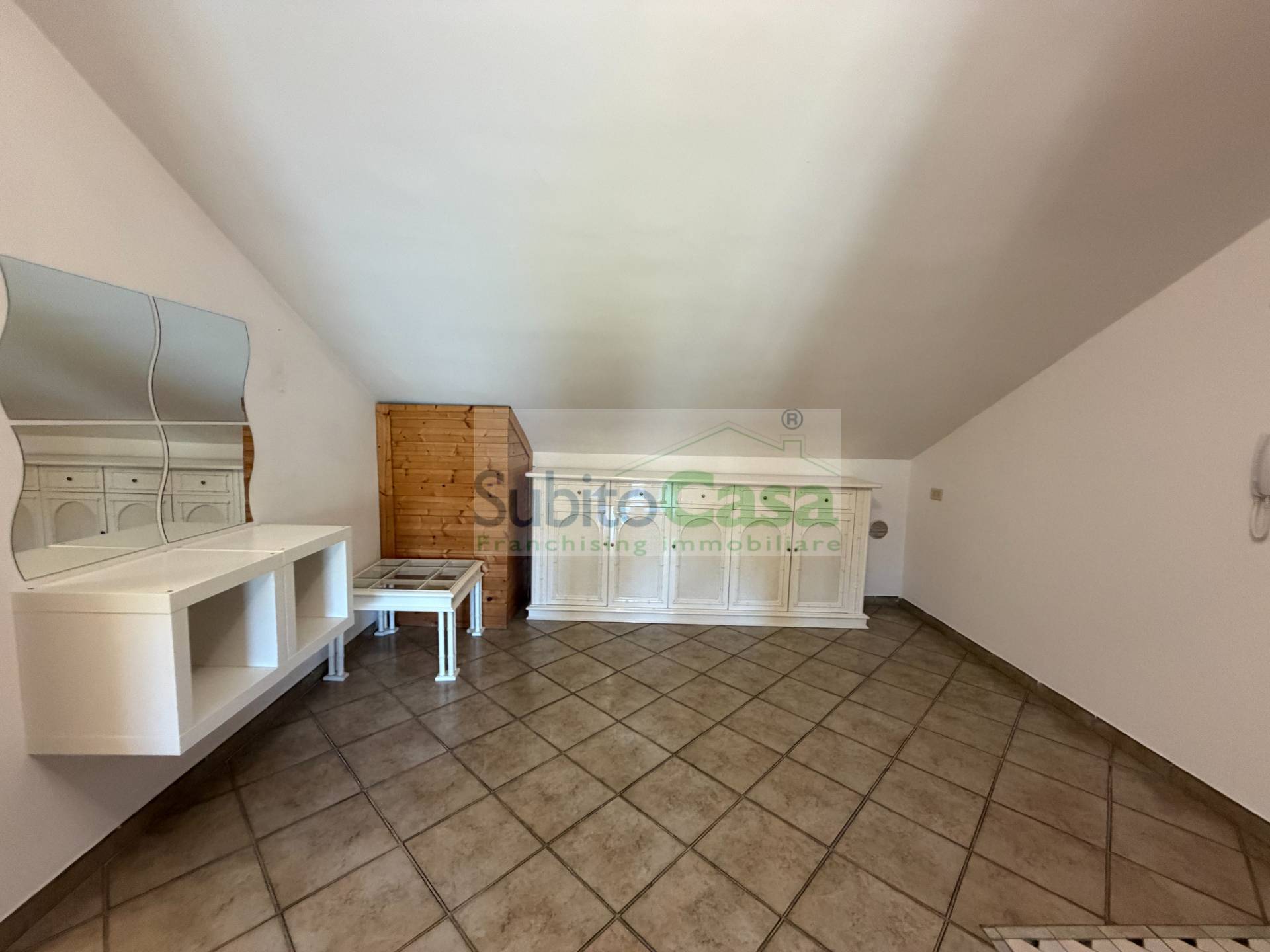 Appartamento in affitto a Chieti, Chieti Zona Levante