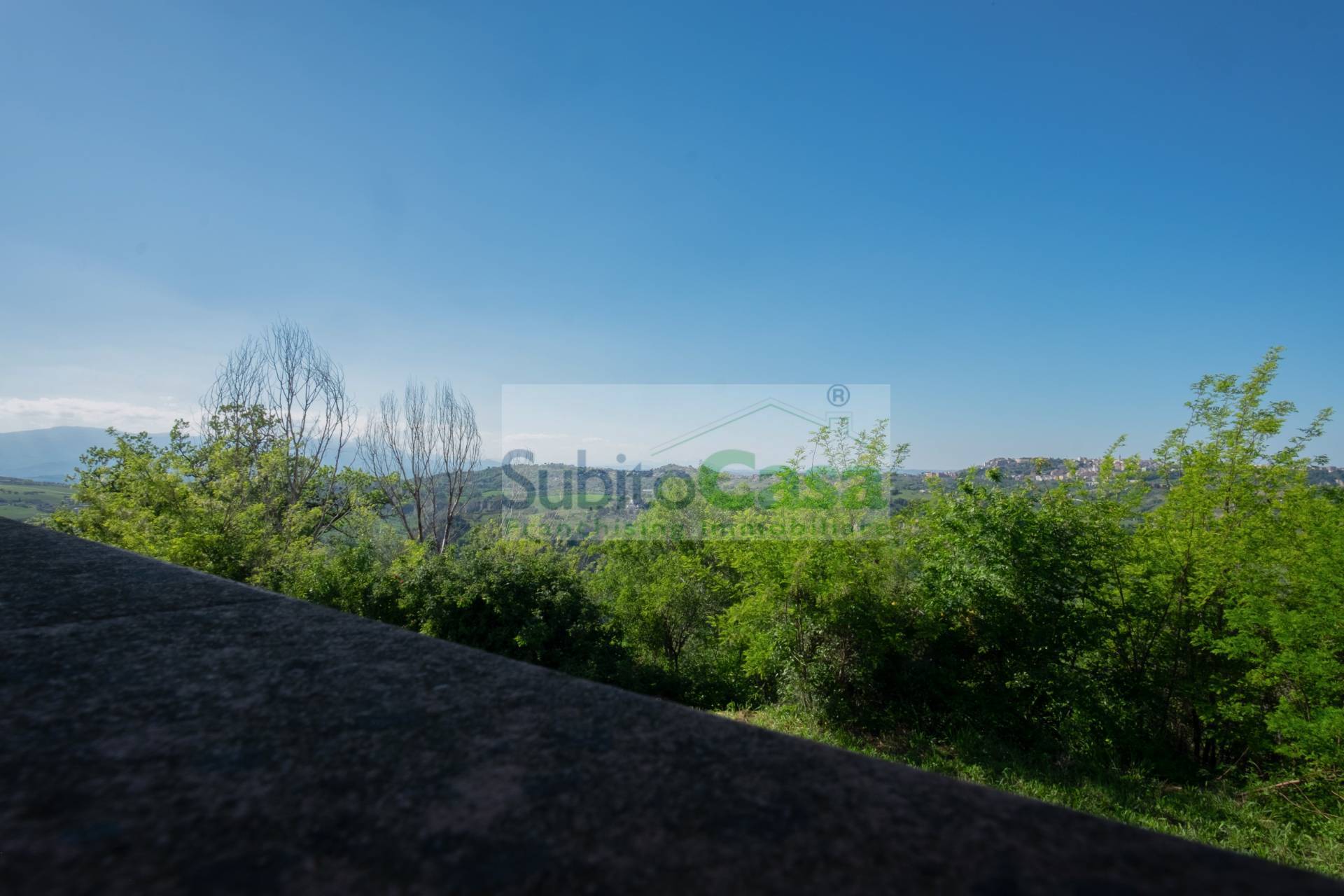 Casa singola in vendita a Bucchianico, semi centro