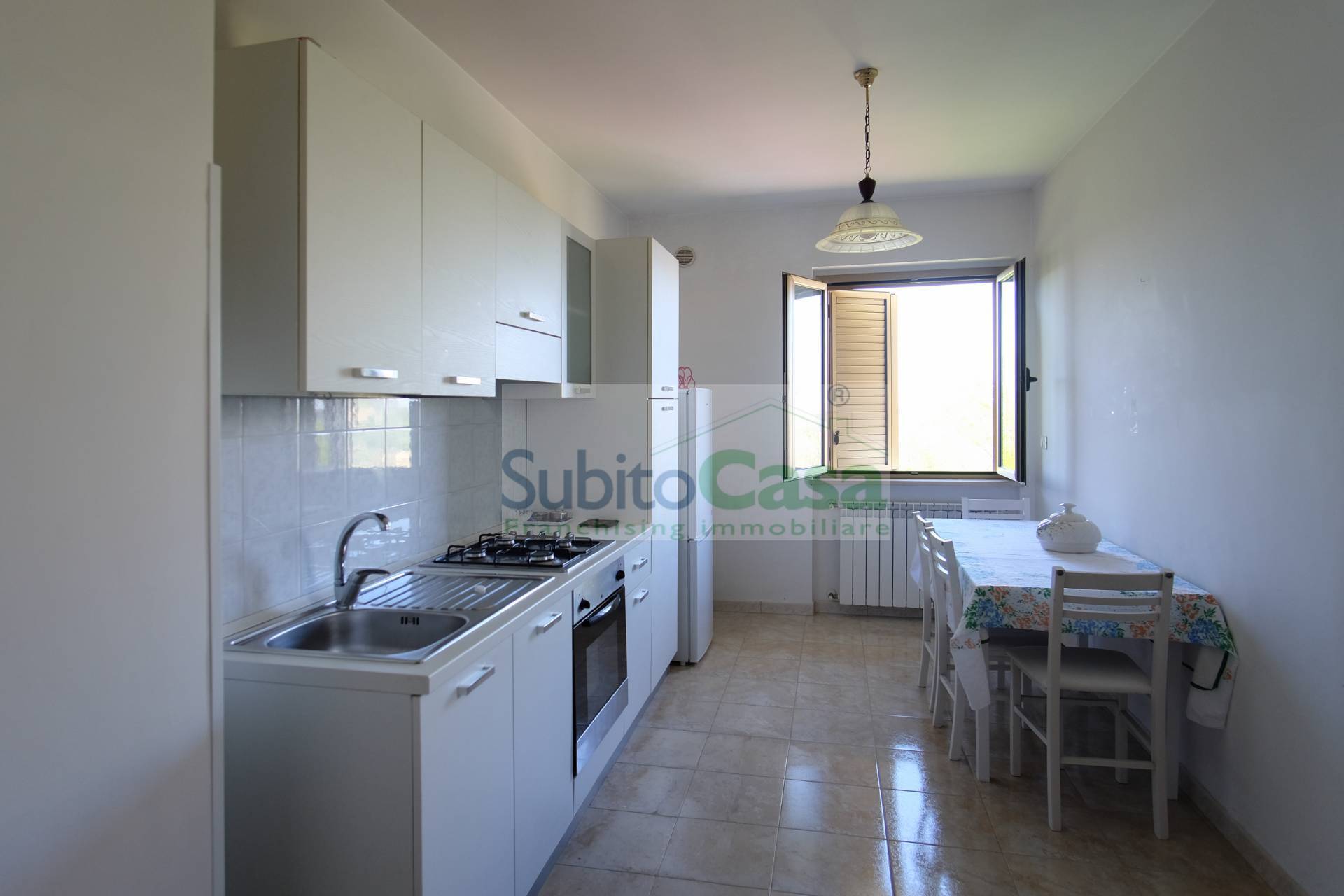 Casa singola in vendita a Bucchianico, semi centro