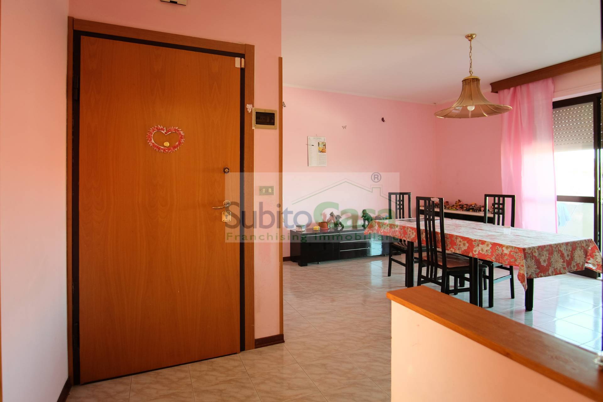 Appartamento in vendita a Spoltore, Zona Villa Raspa