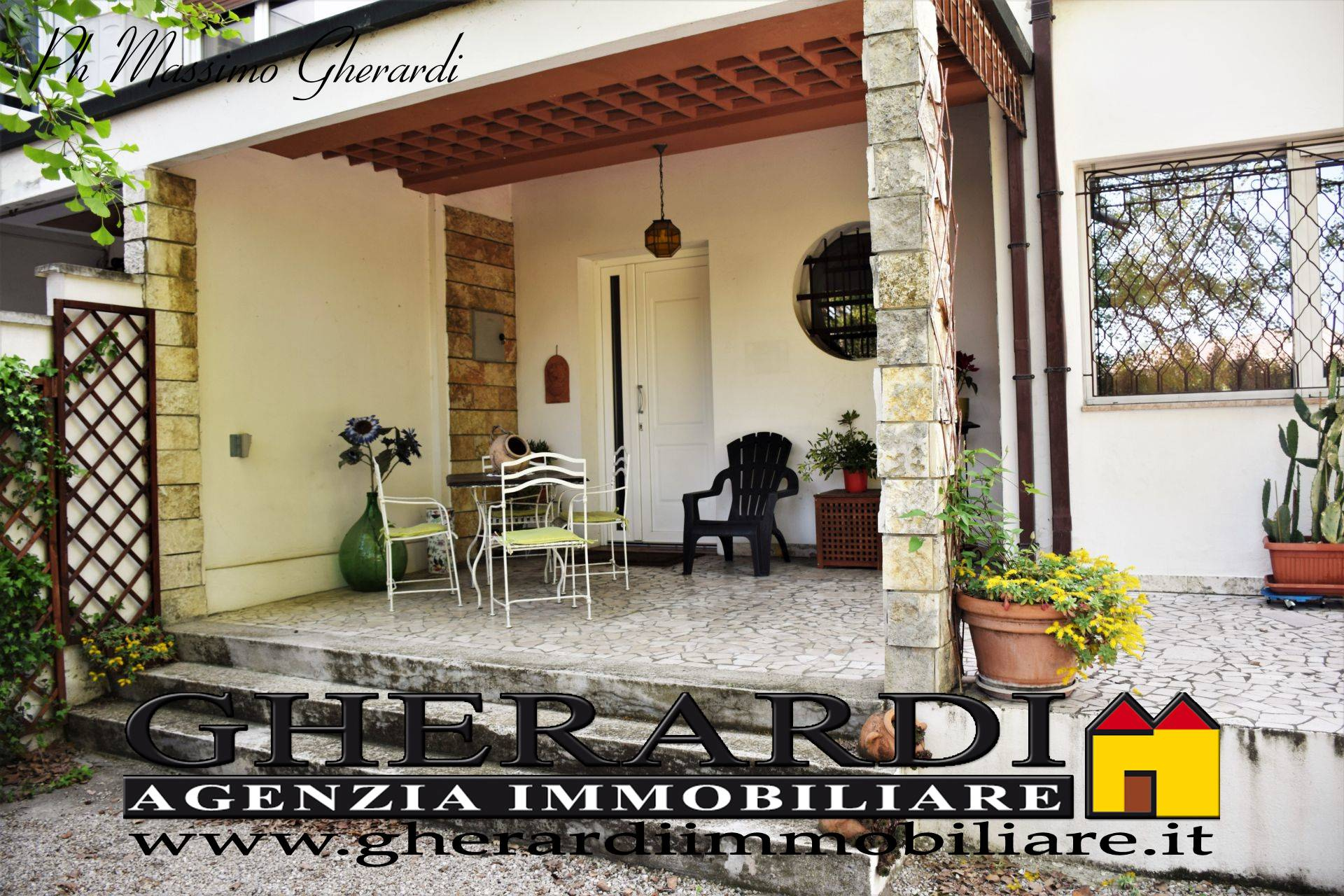 Villa / Casa in vendita a Ferrara, Gaibanella