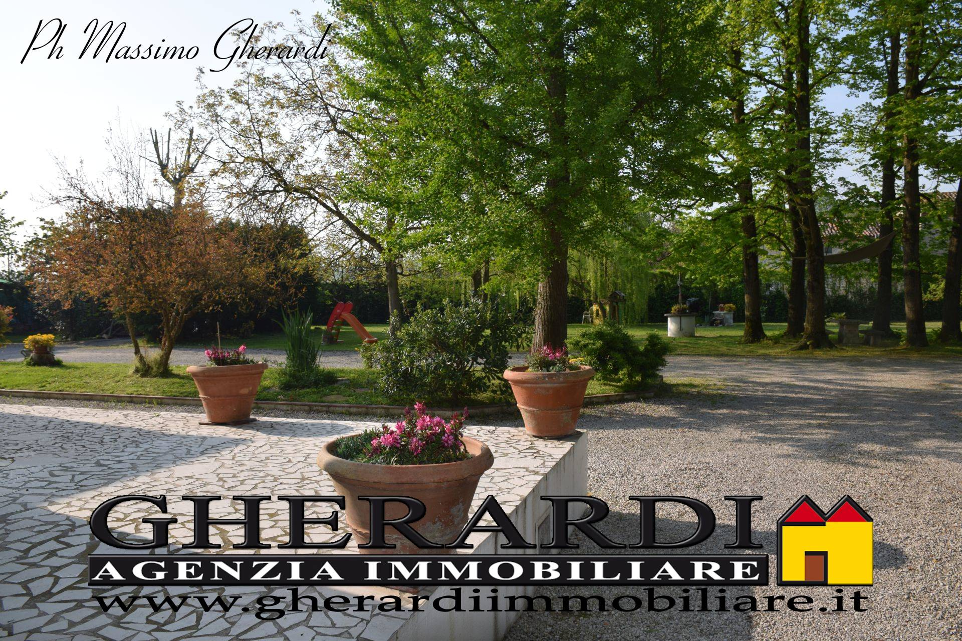 Villa / Casa in vendita a Ferrara, Gaibanella