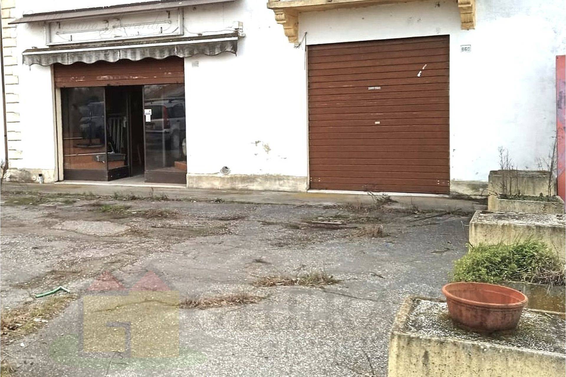 Negozio/Ufficio/Studio in vendita a Ferrara, Gaibanella