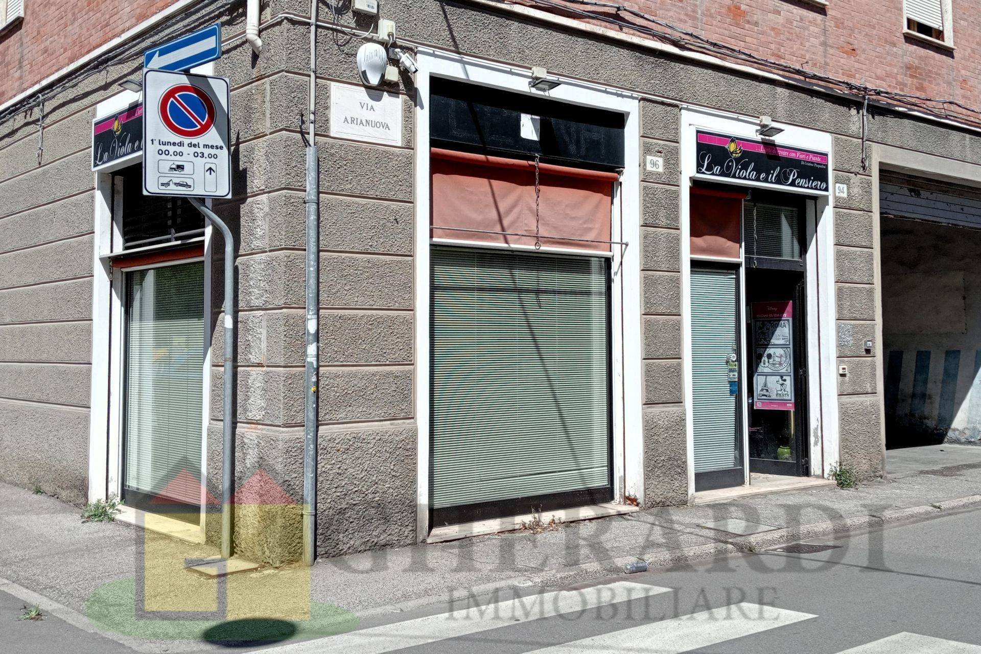 Negozio/Ufficio/Studio in vendita a Ferrara, Entro Mura