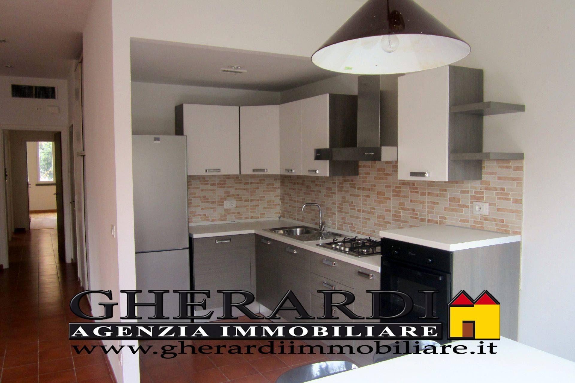 Camera in appartamento in affitto a Ferrara, Entro Mura