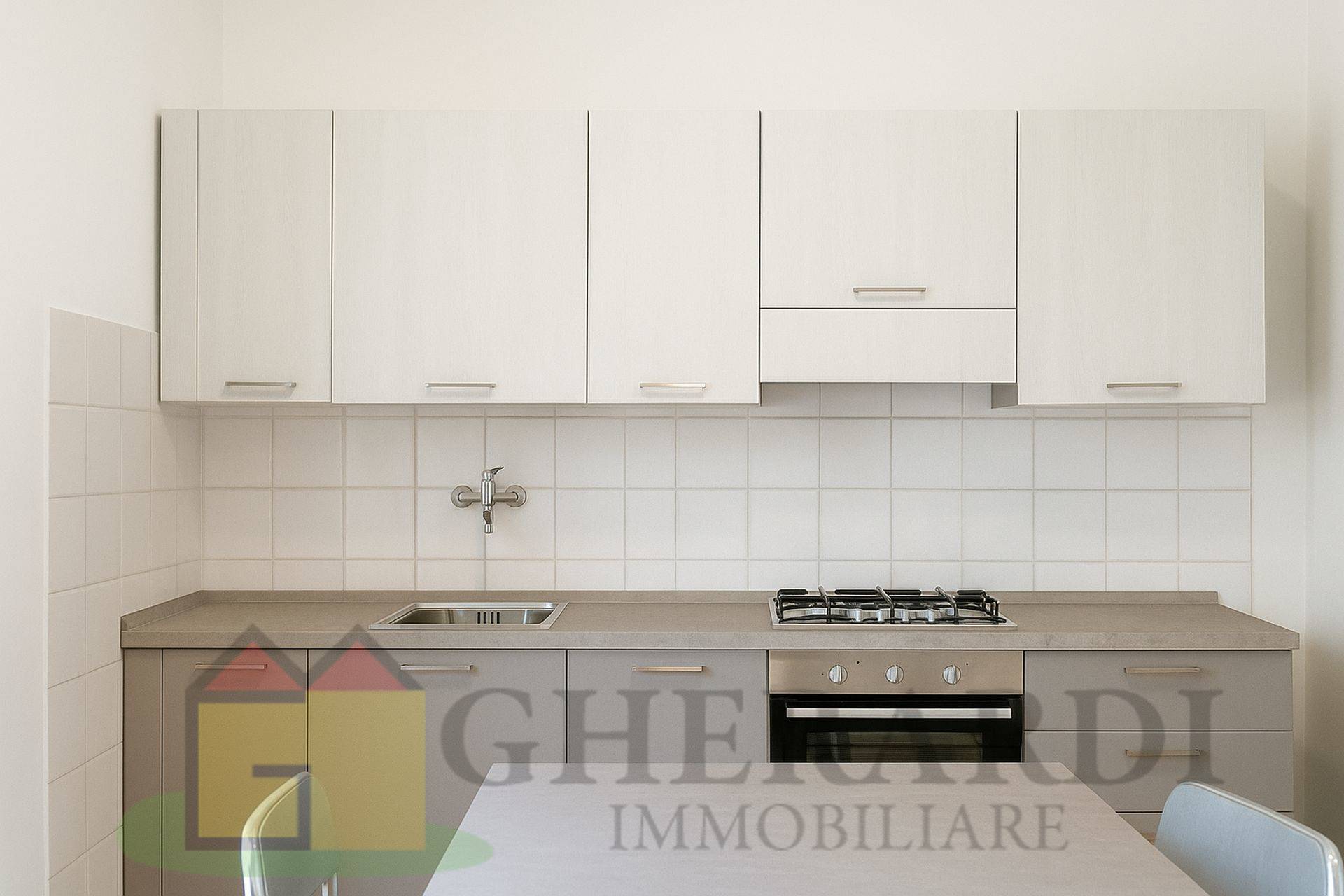 Appartamento in vendita a Ferrara, Entro Mura