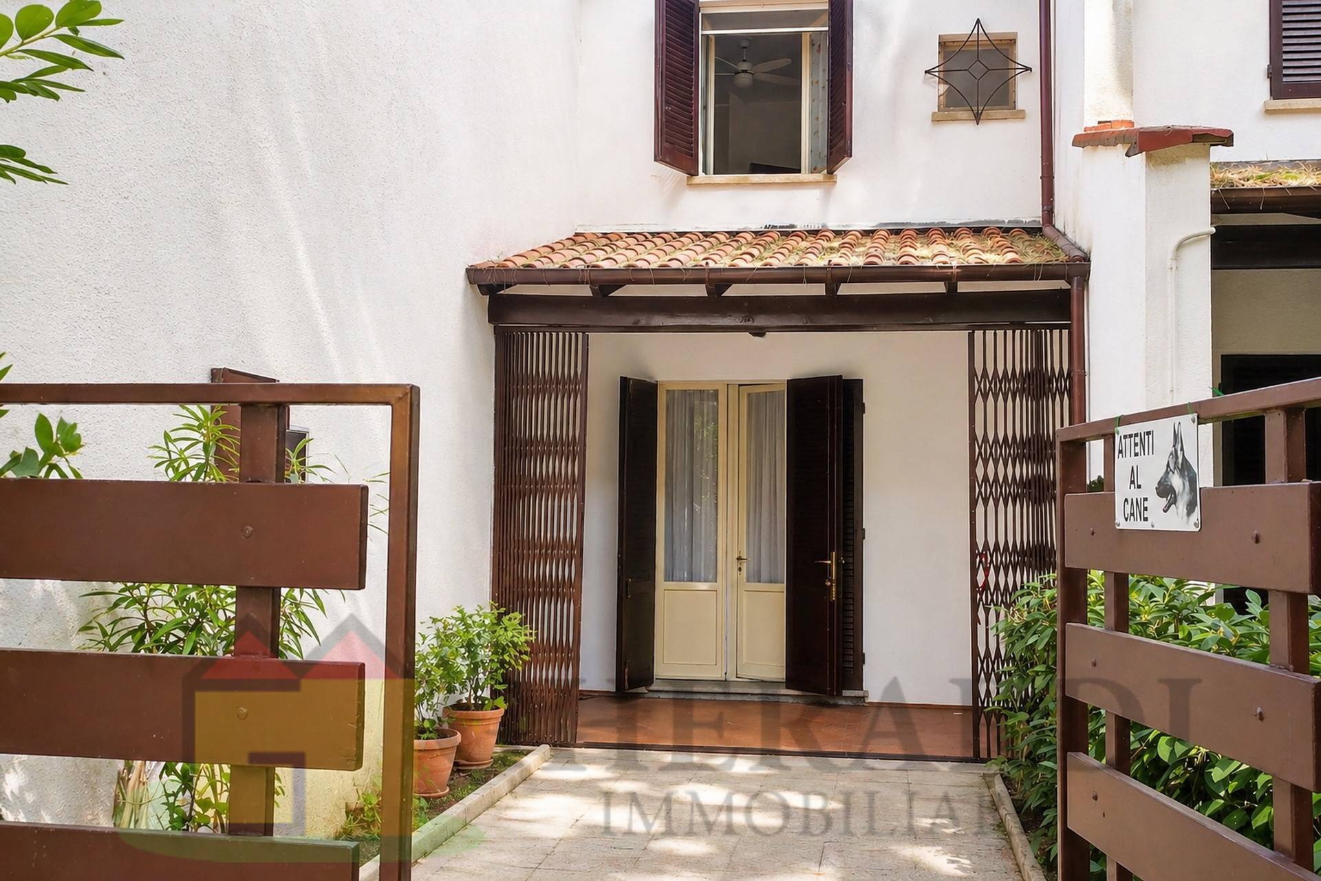 Villa / Casa a schiera in vendita a Comacchio, Lido di Spina