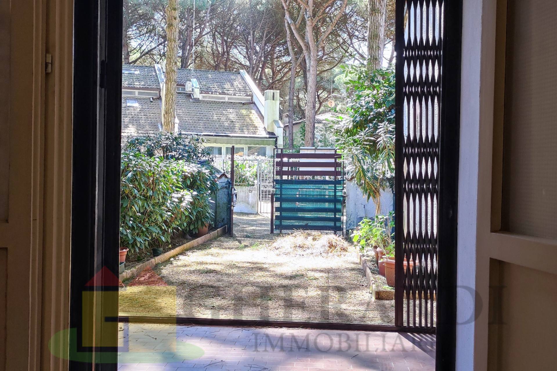 Villa / Casa a schiera in vendita a Comacchio, Lido di Spina