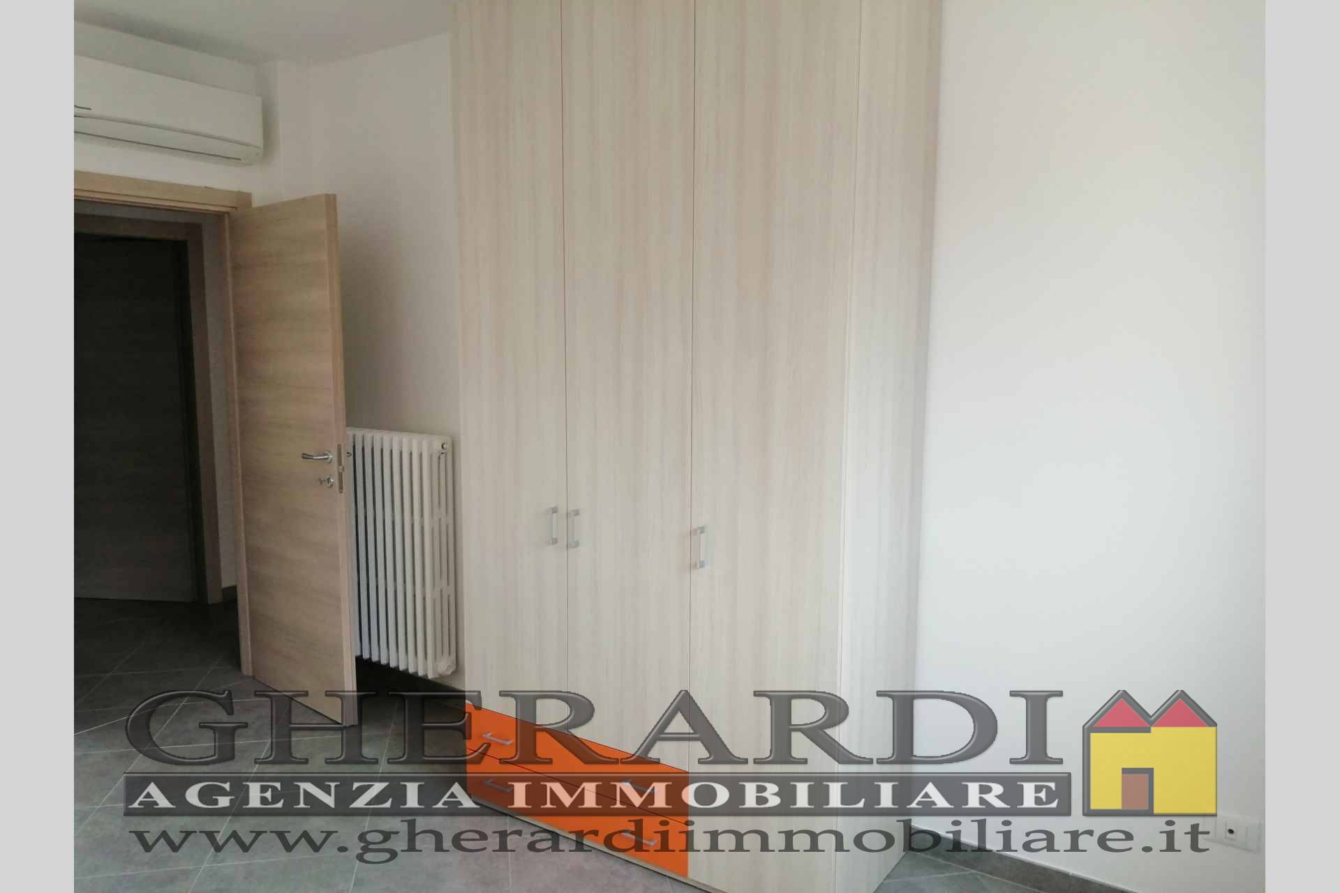 Camera in appartamento in affitto a Ferrara, Fuori Mura Zona Ovest