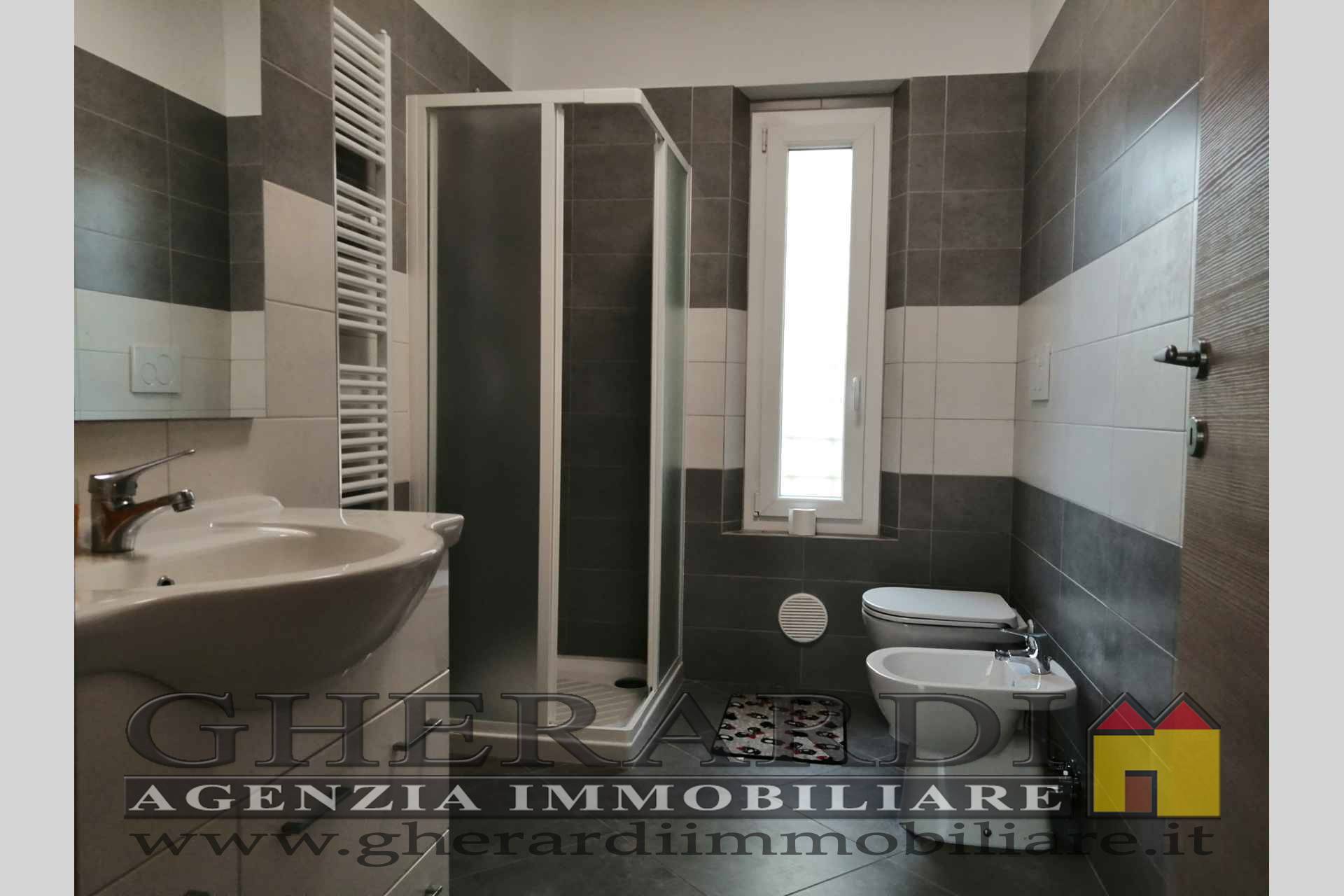 Camera in appartamento in affitto a Ferrara, Fuori Mura Zona Ovest