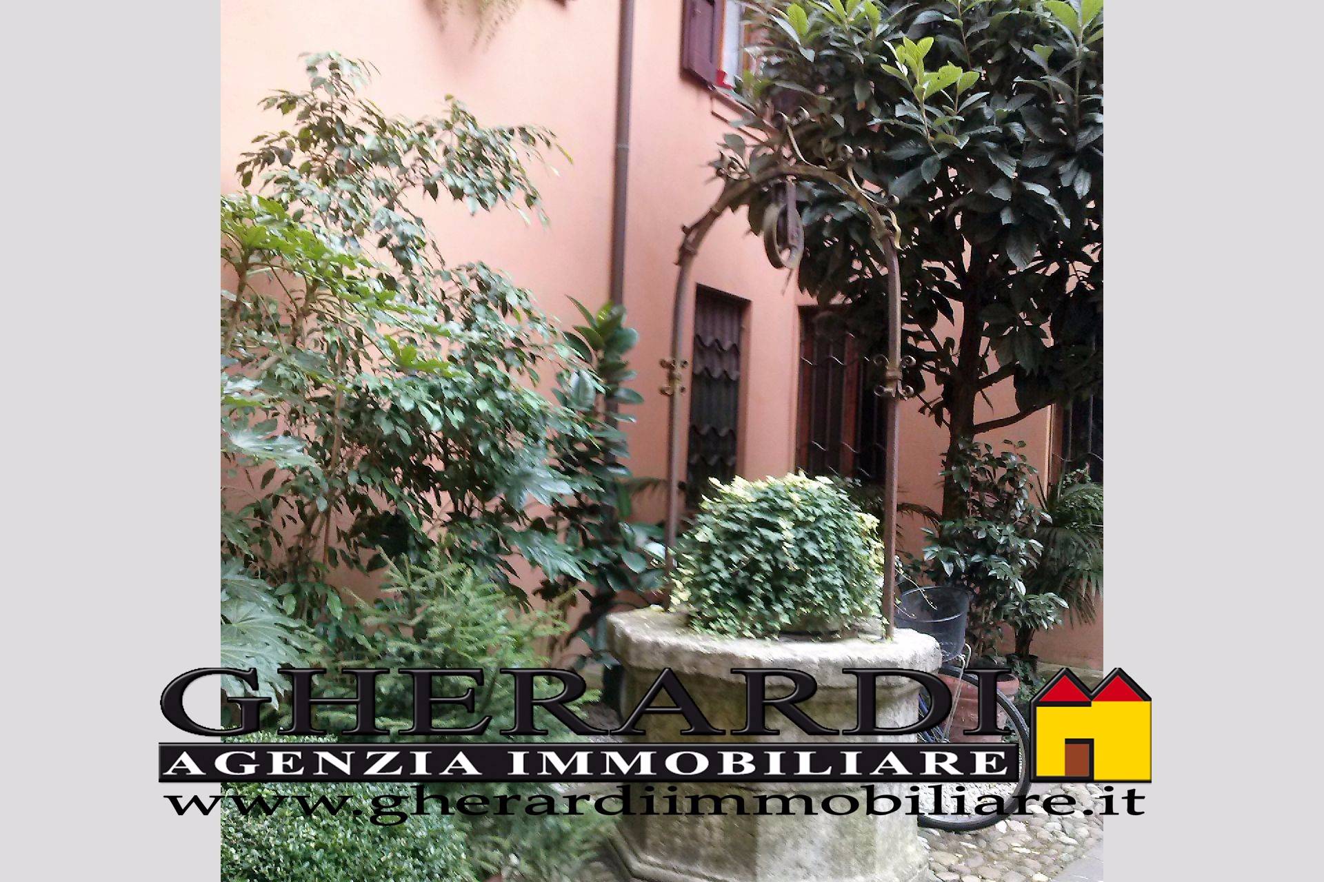 Appartamento in affitto a Ferrara, Entro Mura