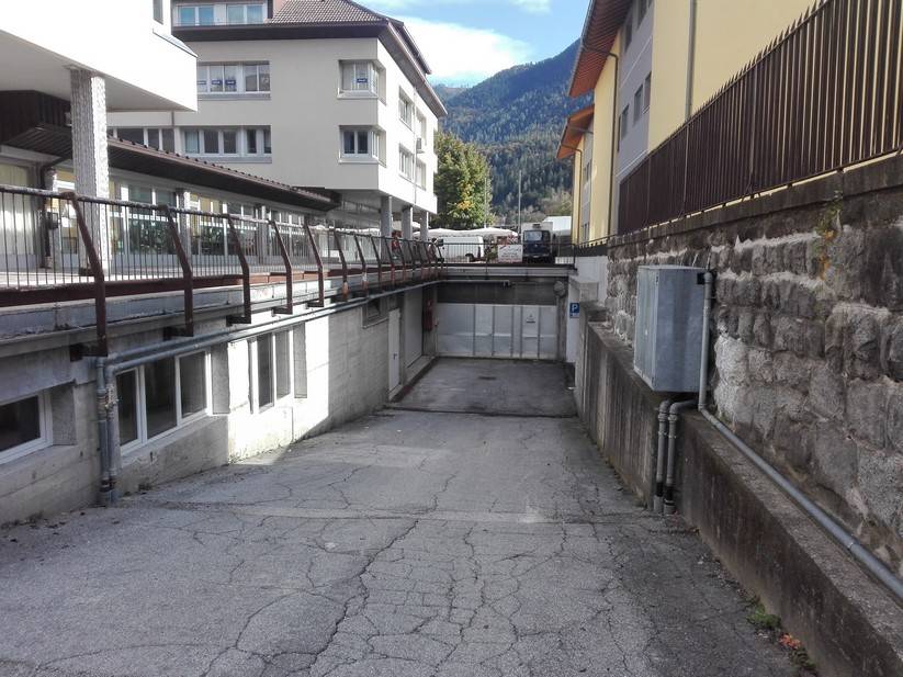 Box/Garage 12mq in affitto a Tione di Trento