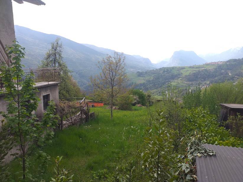 Porzione di casa in vendita a San Lorenzo in Banale, Dolaso