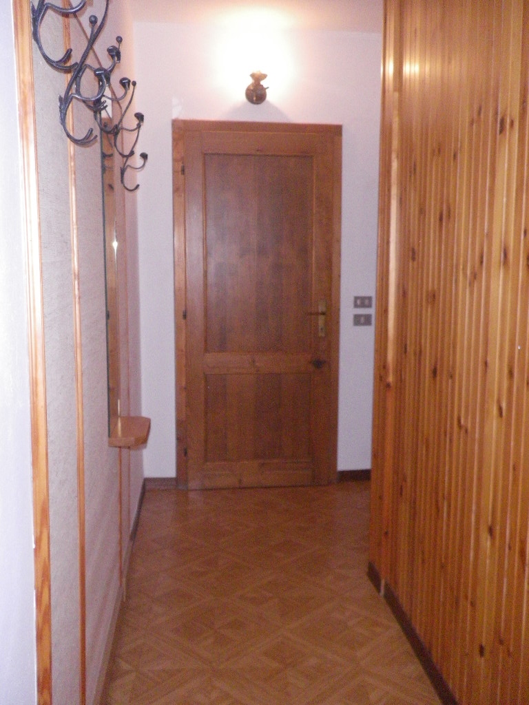 Appartamento 4Locale in vendita a Montagne, Binio