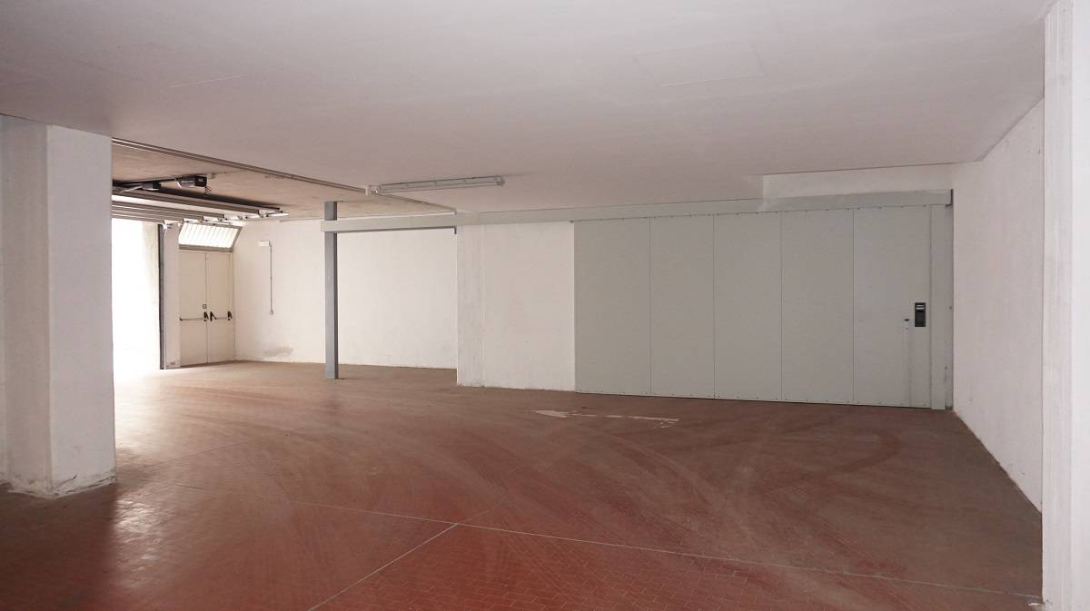 Garage / Box / Posto auto in affitto a Tione di Trento