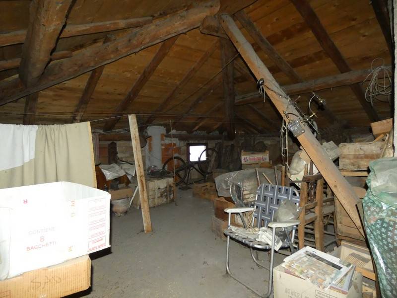 Casa Indipendente in vendita a Tre Ville