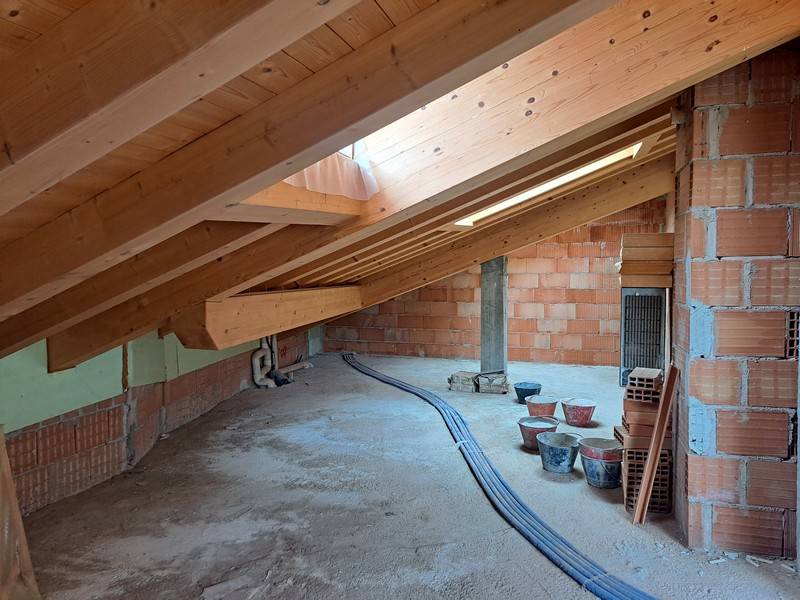 Appartamento 4Locale in vendita a Borgo Lares