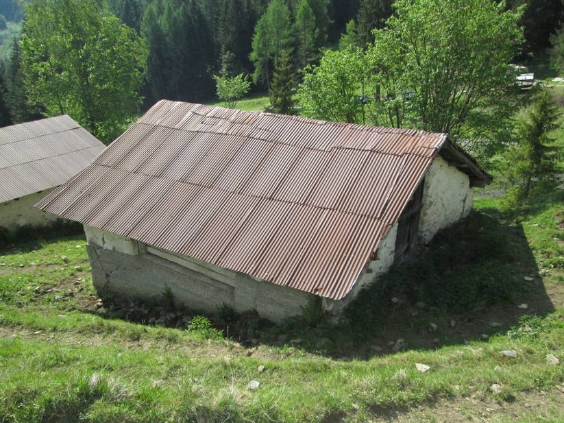 Rustico - Casa da monte in vendita a Roncone