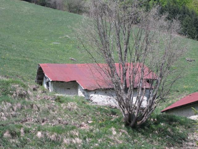 Rustico - Casa da monte in vendita a Roncone