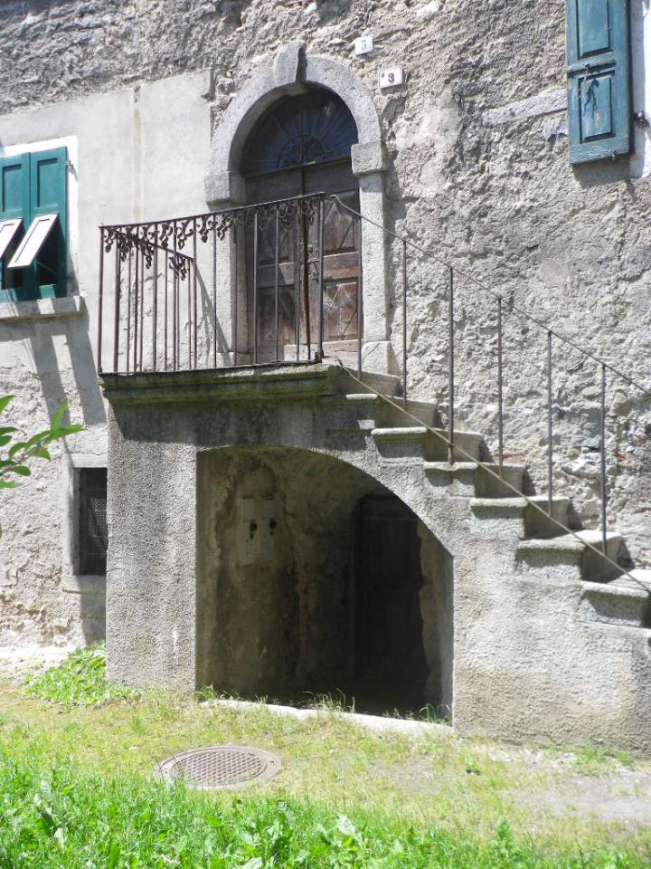 Casa Indipendente in vendita a Lardaro