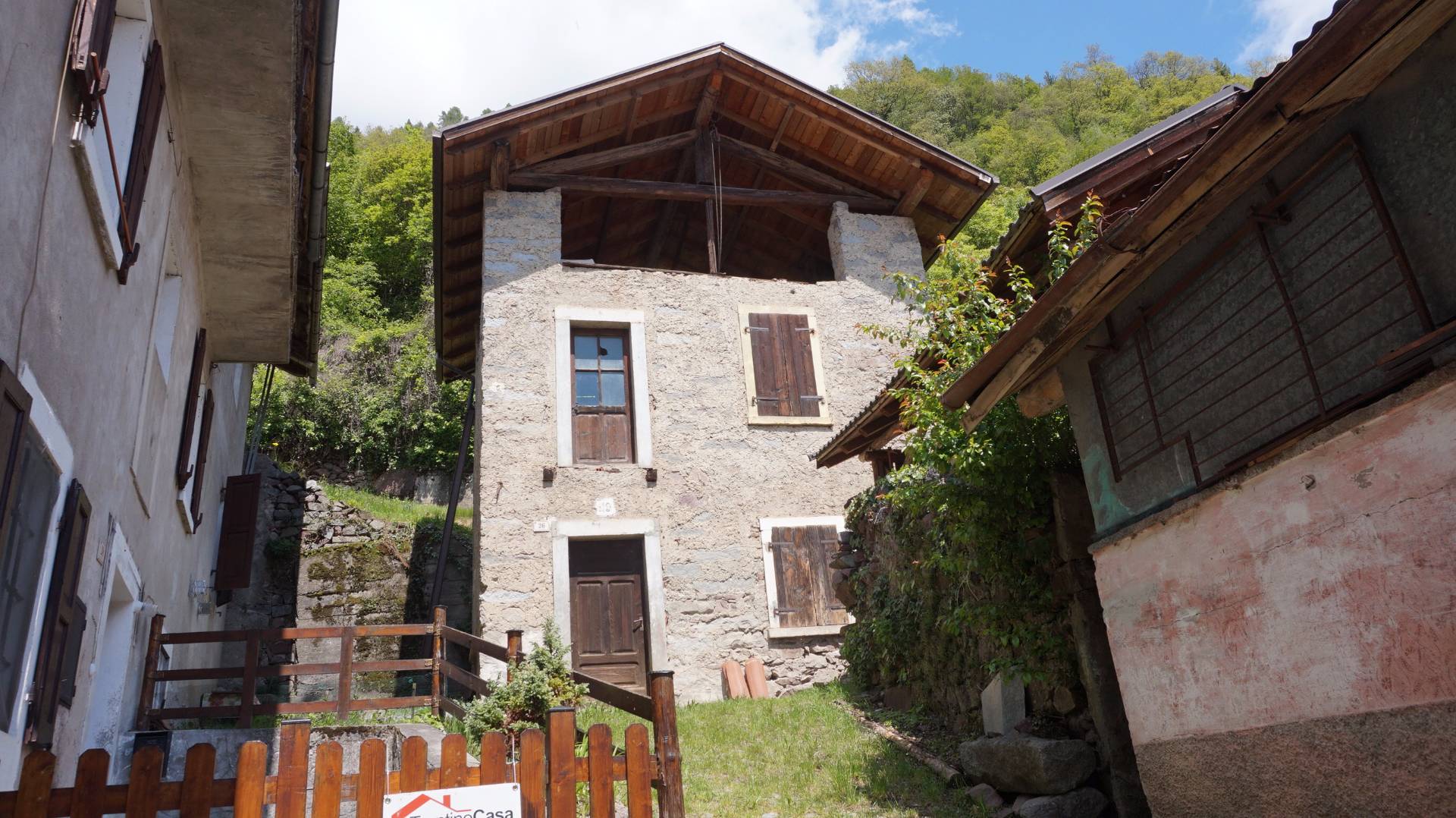 Porzione di casa in vendita a Daone