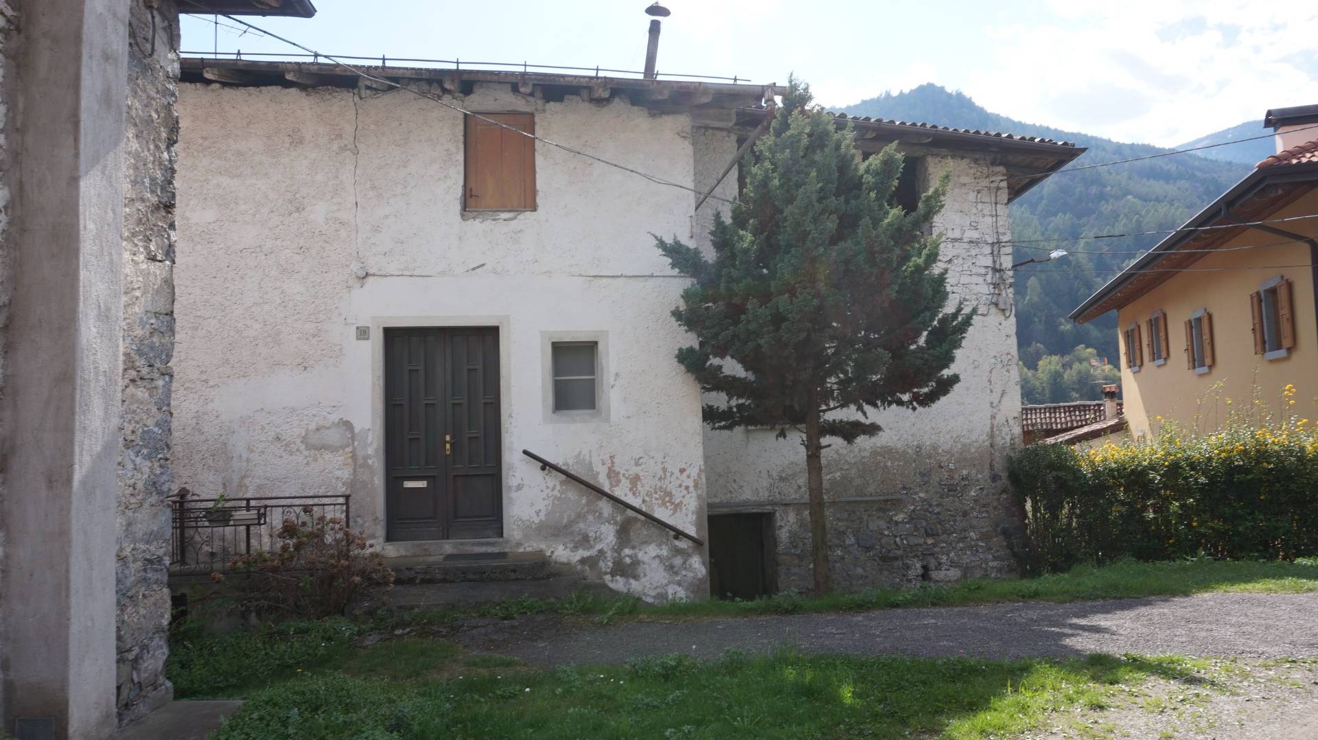 Casa Indipendente in vendita a Bersone