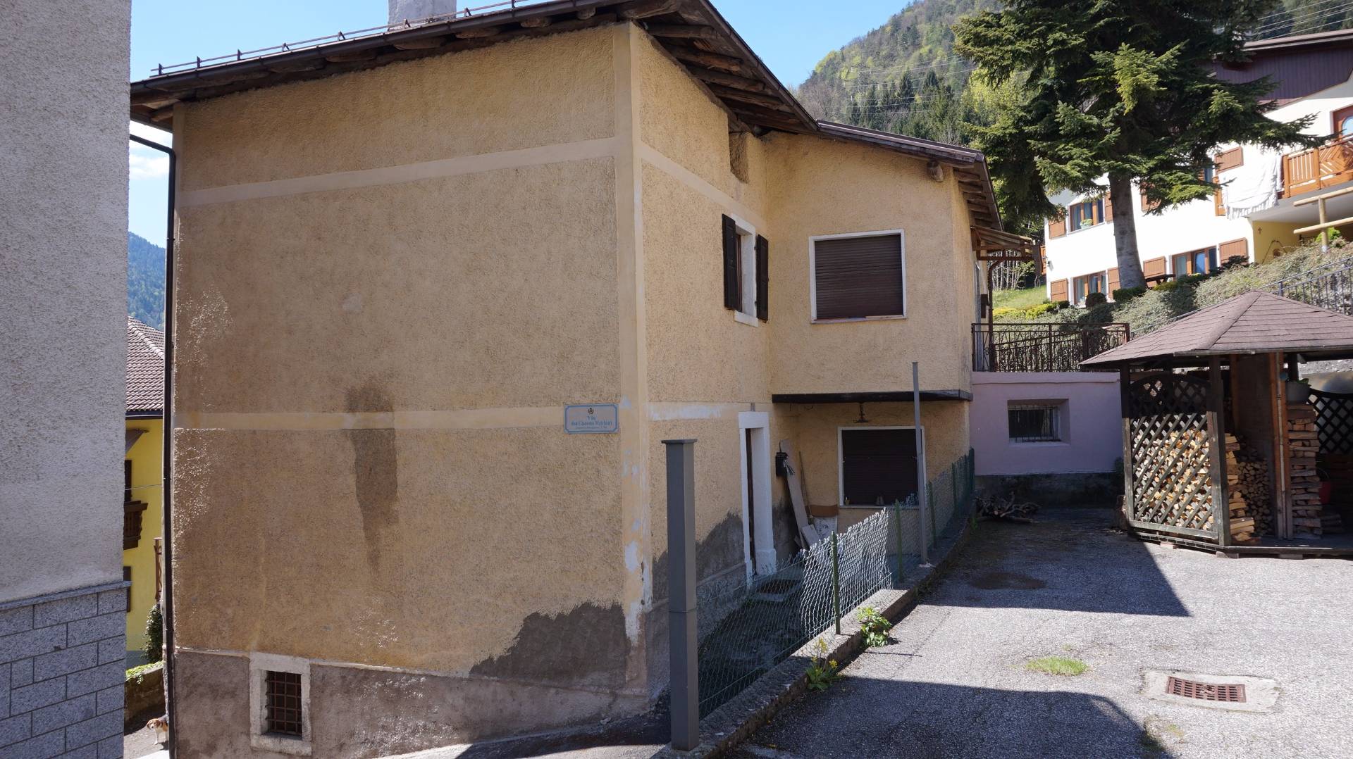 Casa Indipendente in vendita a Bondo