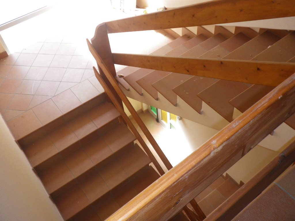 Locale commerciale in affitto a Storo