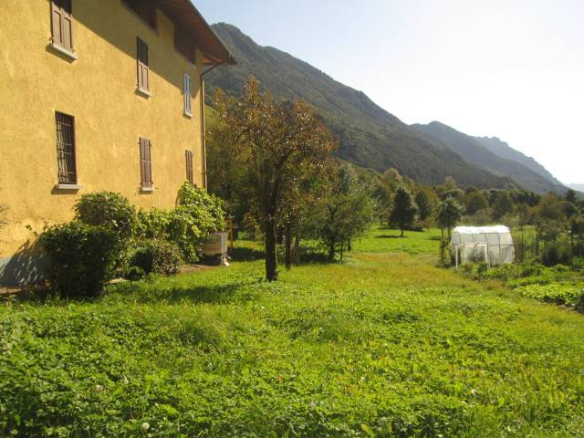 Casa Indipendente in vendita a Pieve di Bono-Prezzo