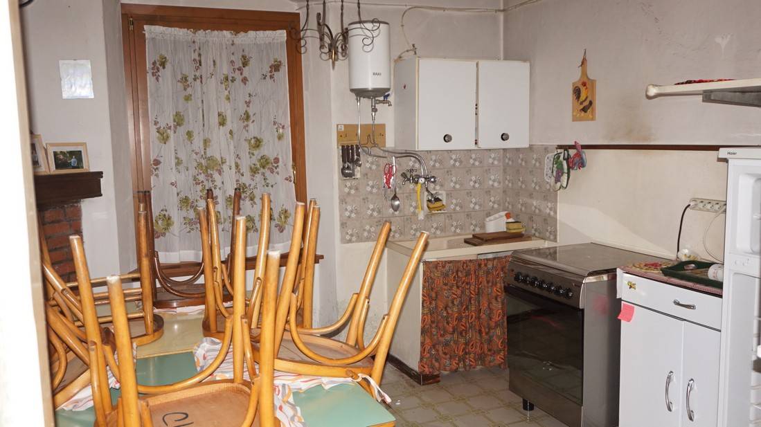 Casa Indipendente in vendita a Pieve di Bono, Por