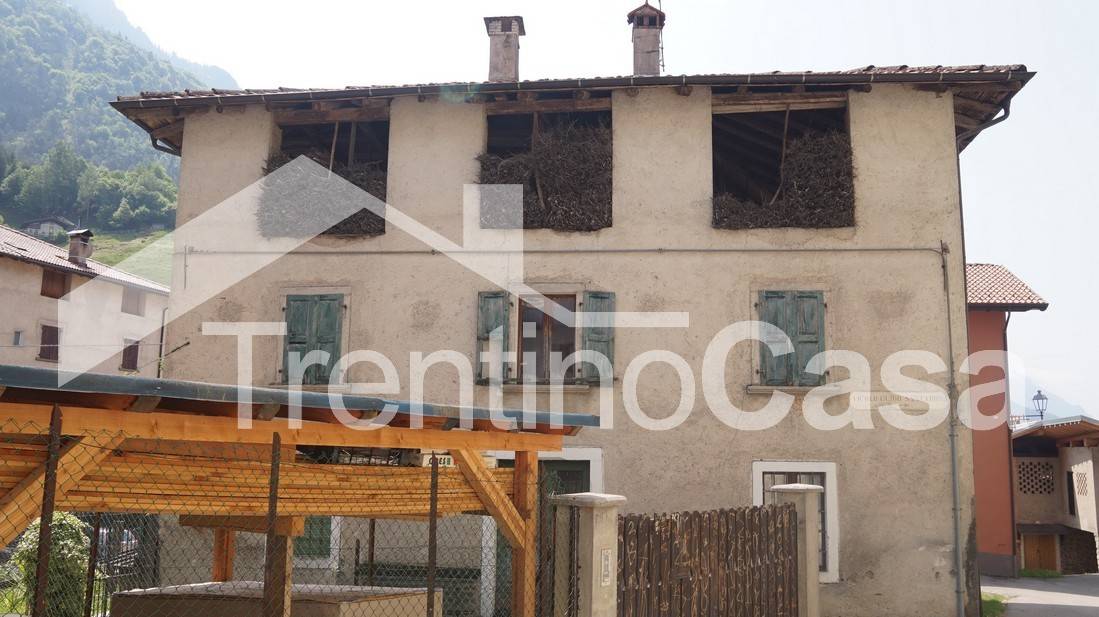Casa Indipendente in vendita a Pieve di Bono-Prezzo