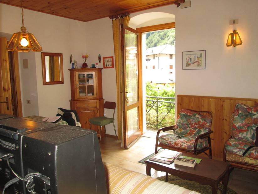 Appartamento 3Locale in vendita a Roncone