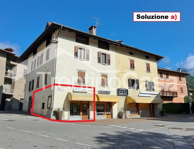 Negozio / Ufficio in affitto a Porte di Rendena