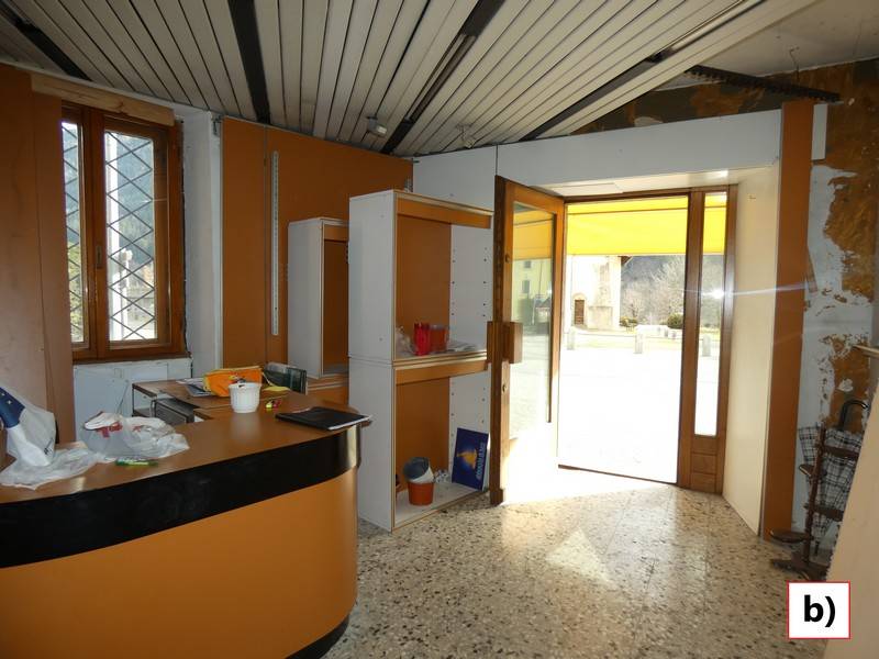 Negozio / Ufficio in affitto a Porte di Rendena