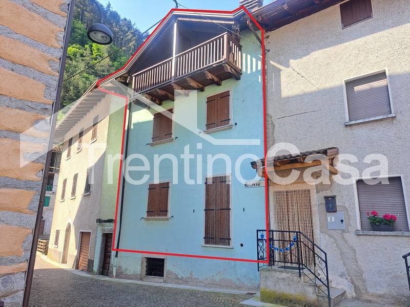 Casa Indipendente in vendita a Bondone, Baitoni