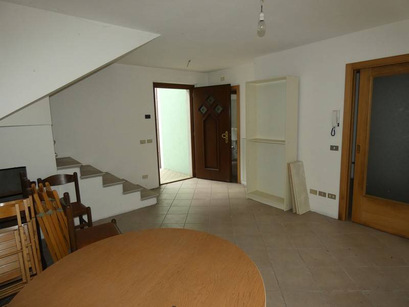 Casa Indipendente in vendita a Bondone, Baitoni