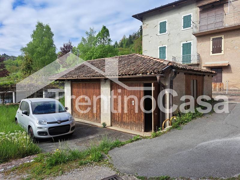 Porzione di casa in vendita a San Lorenzo Dorsino