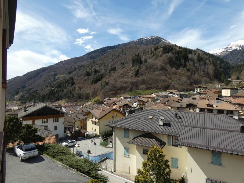 Appartamento 2Locale in vendita a Sella Giudicarie