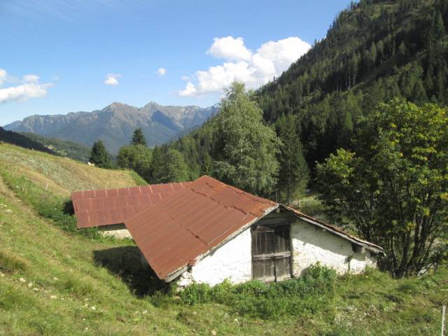Rustico - Casa da monte in vendita a Roncone