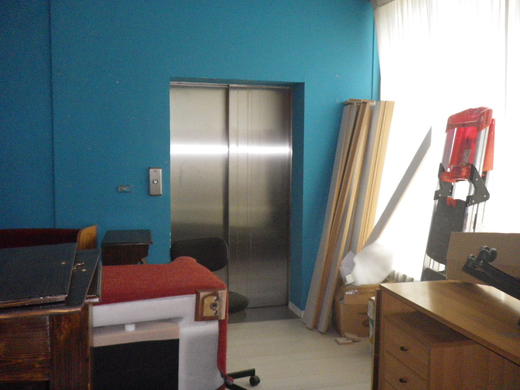 Locale commerciale in affitto a Storo