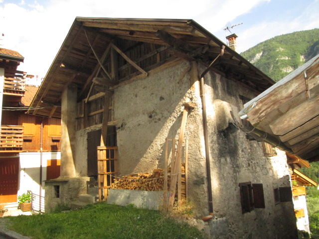 Casa Indipendente in vendita a Tre Ville