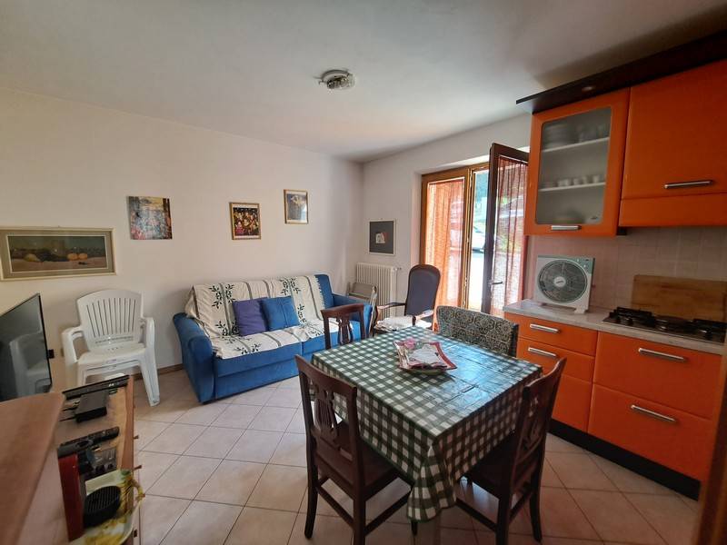 Appartamento 2Locale in vendita a Comano Terme, Ponte Arche