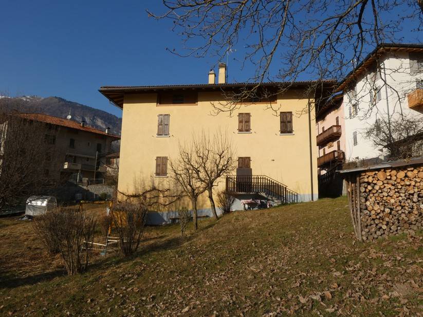 Casa Indipendente in vendita a Pieve di Bono-Prezzo